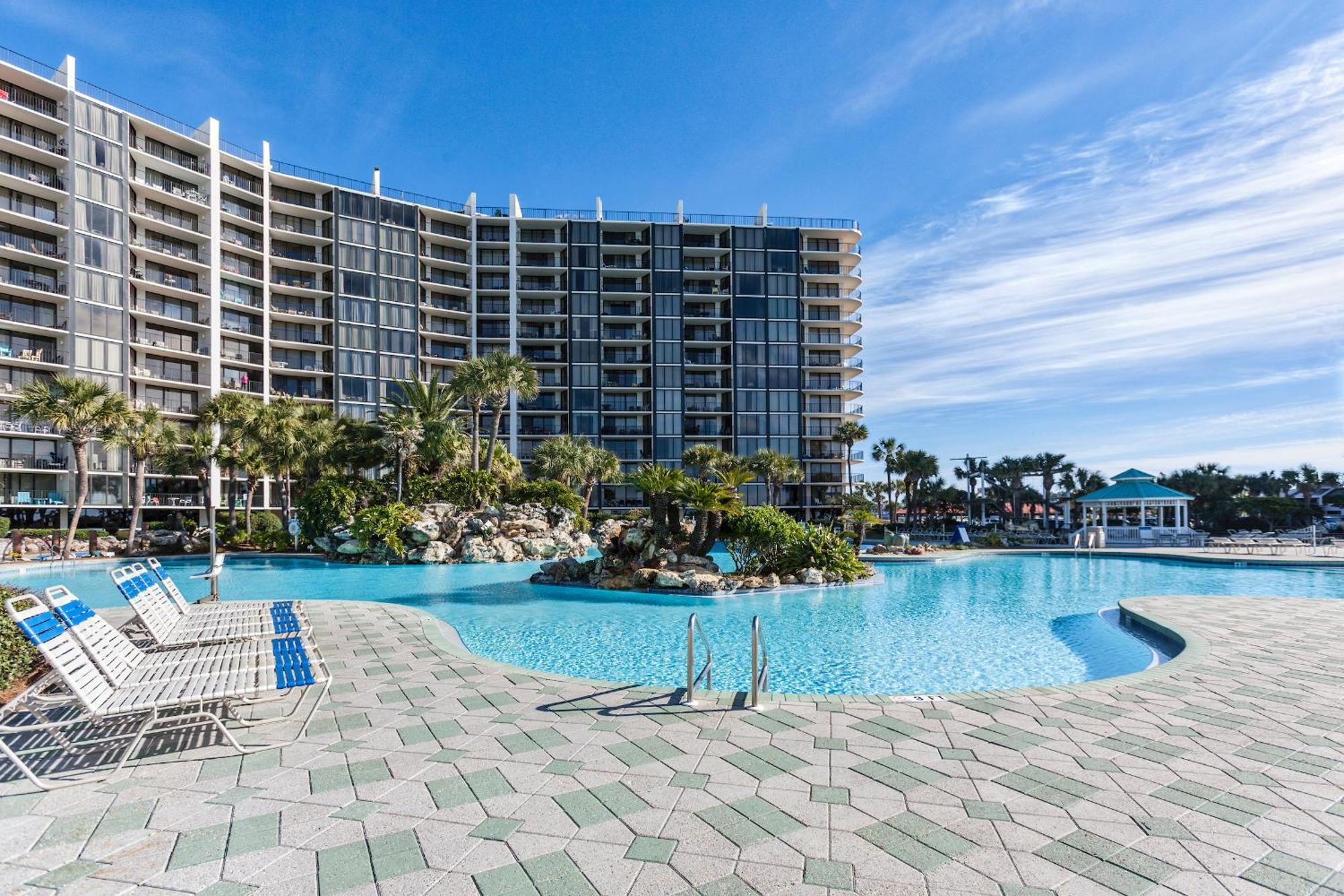 Apartment Edgewater 1302