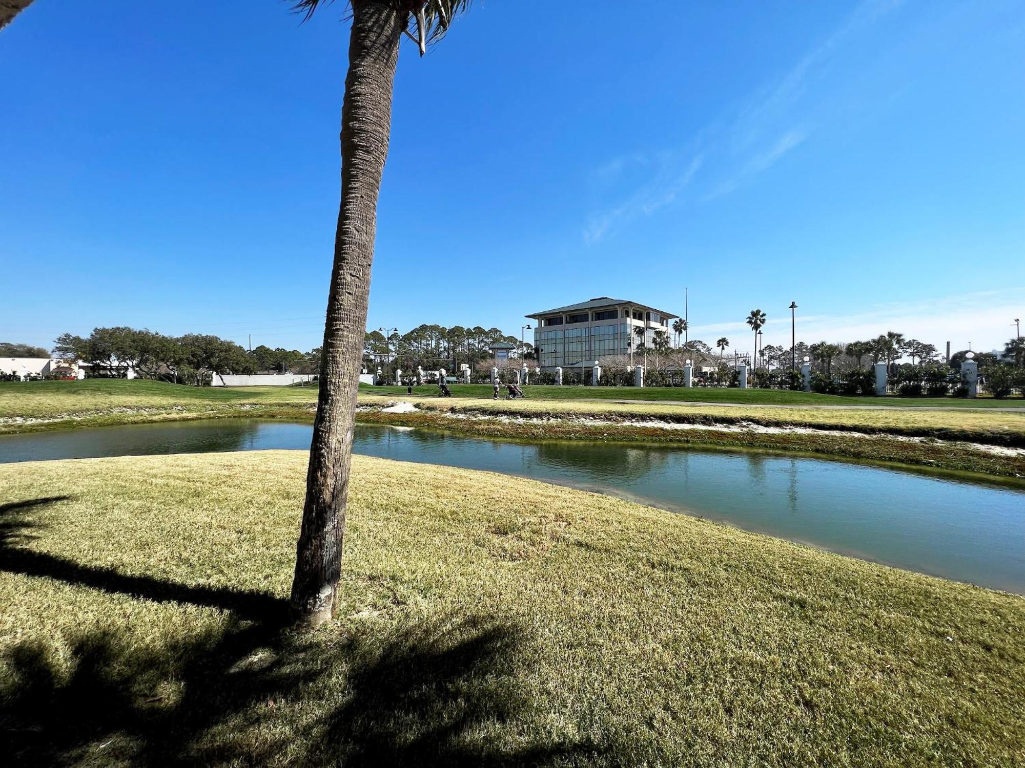 Apartment Edgewater 1302